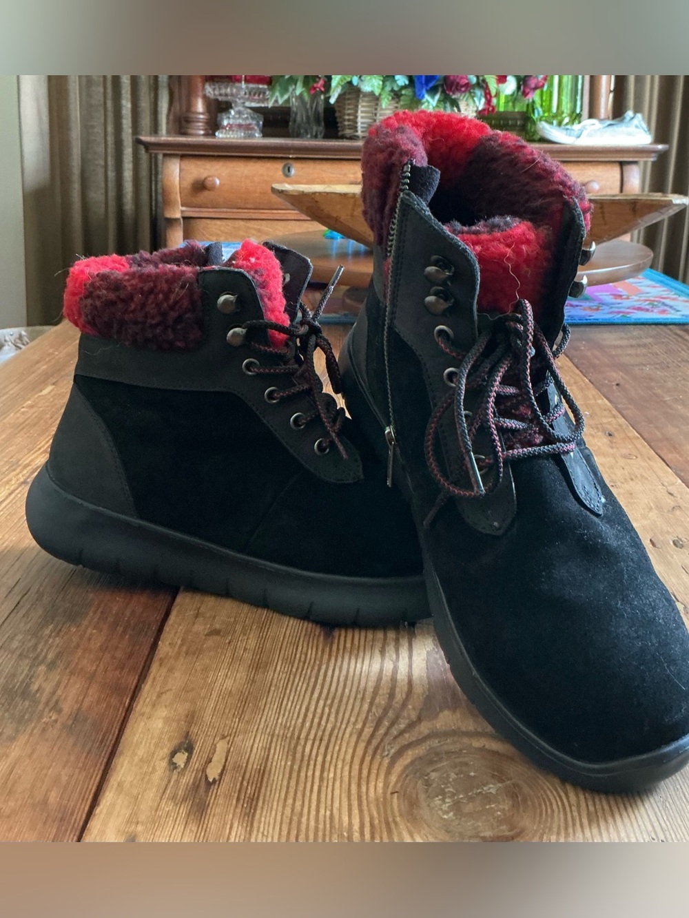 Coldwater Creek Black Suede Lace-Up Ankle Boots with Red Plaid Faux Fur Collar